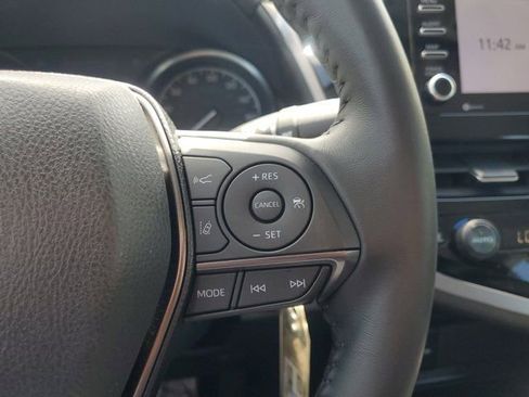 Used 2023 Toyota Camry SE image 22
