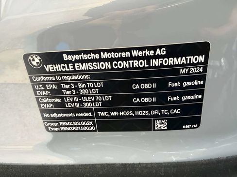 Used 2024 BMW X4 M40i AWD/4WD image 43