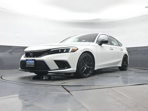 Used 2024 Honda Civic Sport image 27