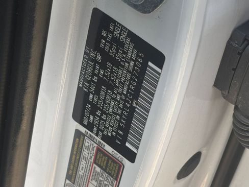 Used 2024 Kia Sorento S FWD image 32