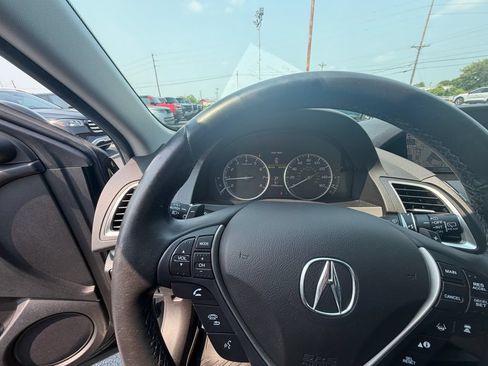 Used 2018 Acura RDX AWD w/ Advance Package image 11