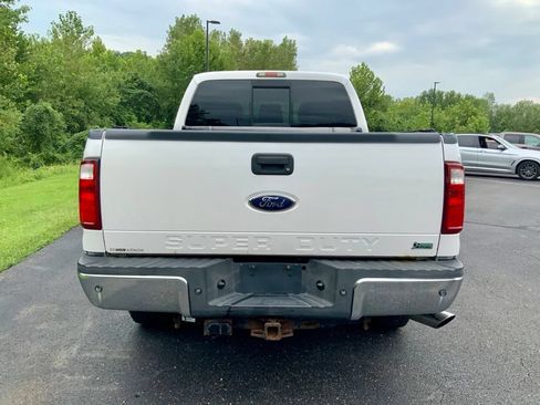 Used 2011 Ford F250 Lariat w/ Chrome Pkg AWD/4WD image 9