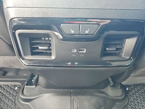 Certified 2024 GMC Sierra 2500 AT4 w/ AT4 Premium Plus Package image 14