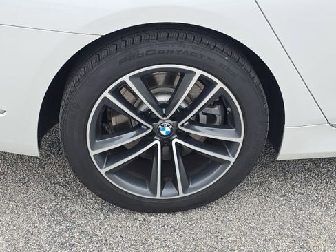 Used 2020 BMW 750i xDrive w/ Luxury Rear Seating Package image 10