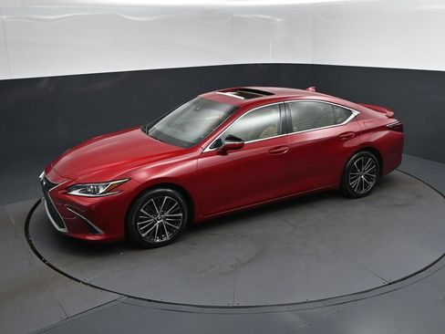 Certified 2023 Lexus ES 300h w/ Premium Package FWD image 31
