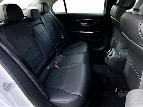 Certified 2023 Mercedes-Benz C 300 4MATIC Sedan image 28