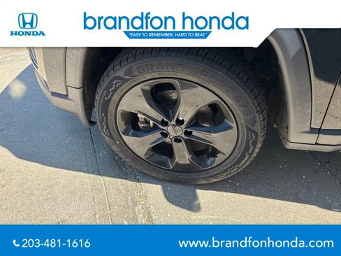 Used 2021 Jeep Compass Latitude AWD/4WD image 21
