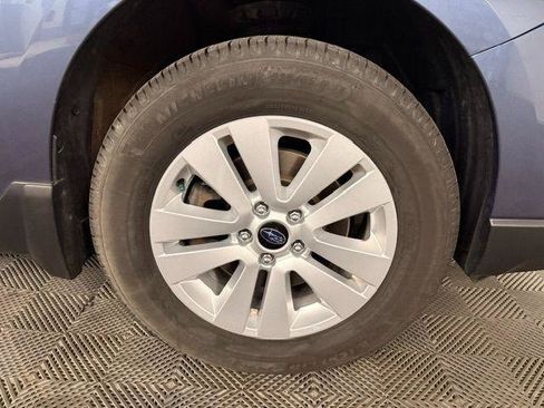 Used 2017 Subaru Outback 2.5i Premium AWD/4WD image 17