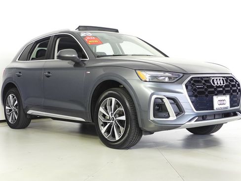 Used 2023 Audi Q5 2.0T Premium w/ Convenience Package AWD/4WD image 4