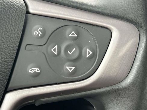 Certified 2023 GMC Acadia AT4 image 23