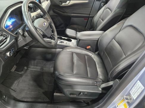 Certified 2022 Ford Escape SEL w/ Technology Package image 24