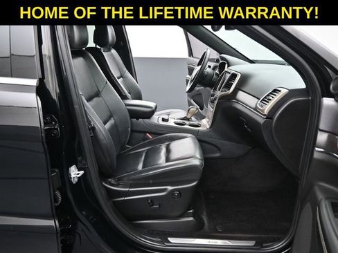 Used 2017 Jeep Grand Cherokee Limited image 48