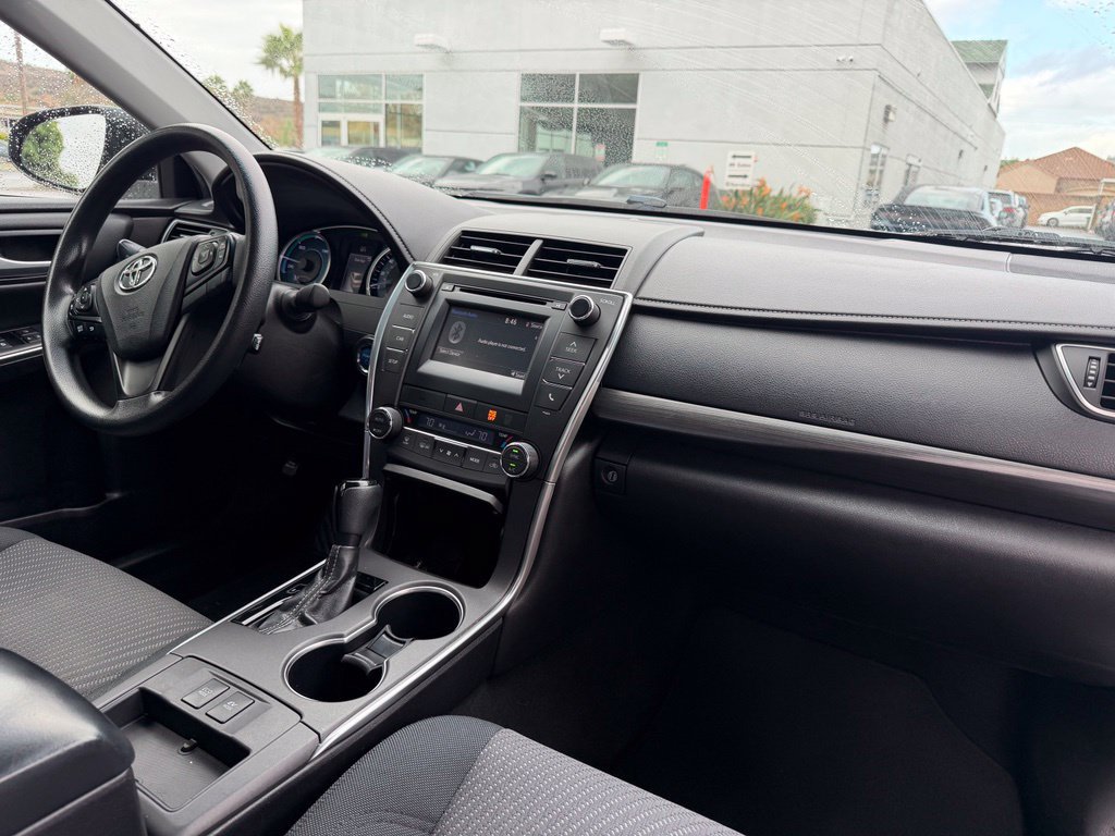 Used 2016 Toyota Camry LE FWD image 17