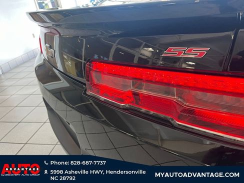 Used 2015 Chevrolet Camaro SS w/ RS Package image 30