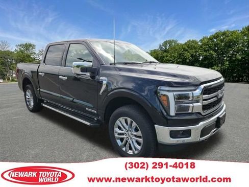 Used 2025 Ford F150 Lariat w/ Equipment Group 501A Mid AWD/4WD image 1