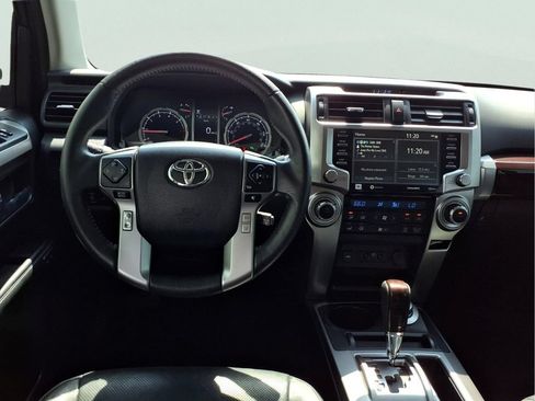 Used 2022 Toyota 4Runner Limited AWD/4WD image 4