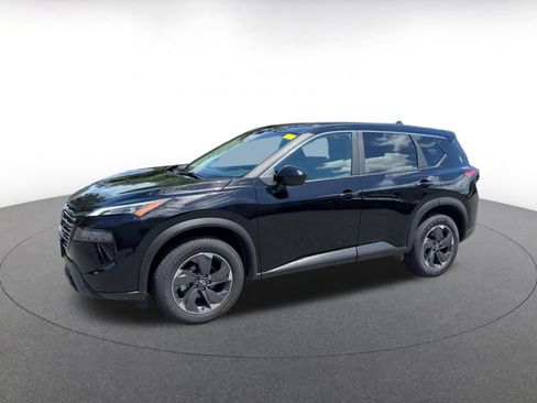 Used 2025 Nissan Rogue SV FWD image 5