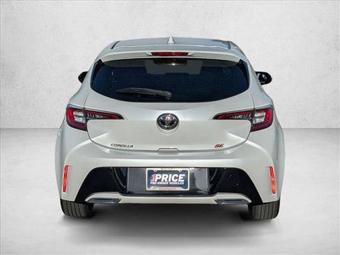 Used 2022 Toyota Corolla SE FWD image 6