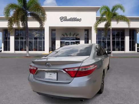 Used 2016 Toyota Camry XSE FWD image 13