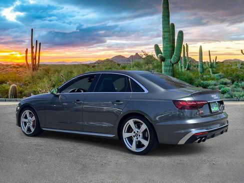 Used 2020 Audi S4 Premium Plus w/ Premium Plus Package AWD/4WD image 5