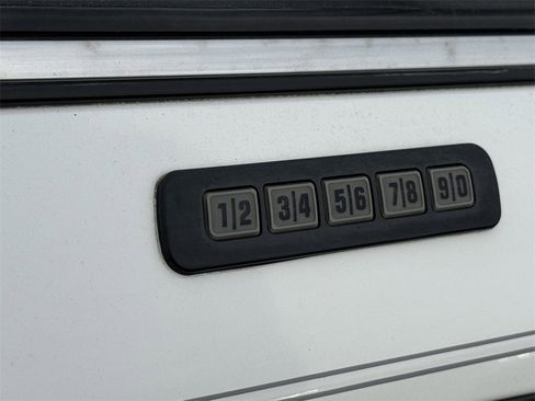 Used 1996 Ford Crown Victoria LX image 36