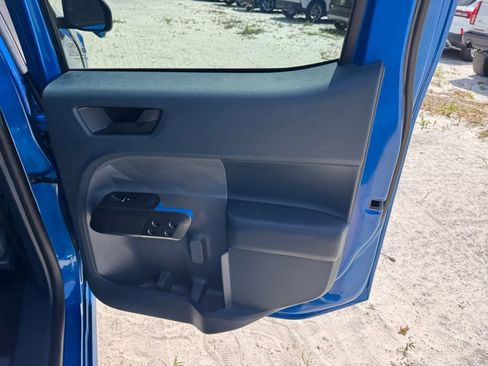 Certified 2025 Ford Maverick Lobo AWD/4WD image 25