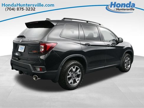 Used 2023 Honda Passport TrailSport image 8