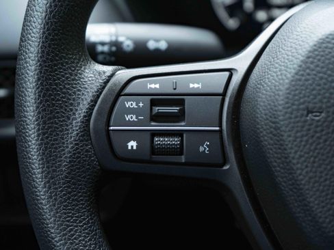 Used 2026 Honda HR-V LX image 19