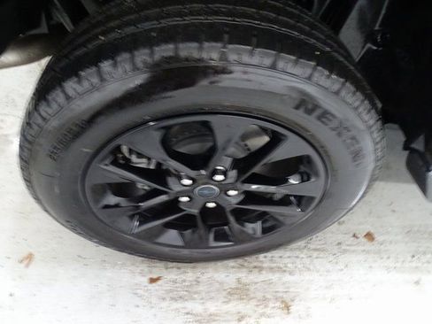 Certified 2025 Jeep Wrangler Unlimited Sahara image 26