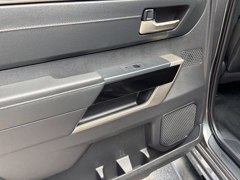 Used 2022 Toyota Tundra Limited w/ TRD Off-Road Package image 9