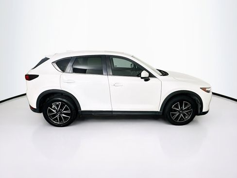 Used 2018 MAZDA CX-5 Touring w/ Preferred Equipment Package FWD image 10