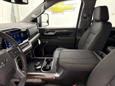 New 2026 Chevrolet Silverado 2500 LT w/ Trail Boss Package image 24