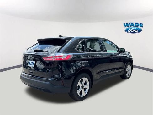 New 2024 Ford Edge SE image 5