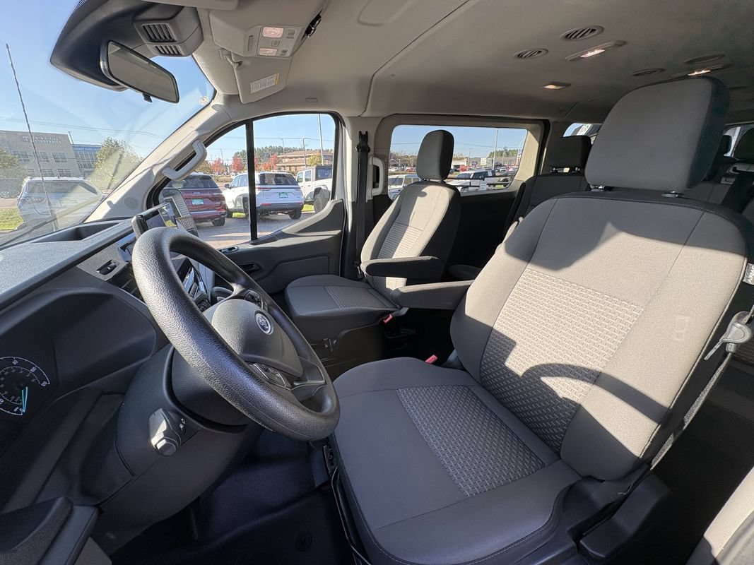 Used 2024 Ford Transit 350 XLT RWD image 27