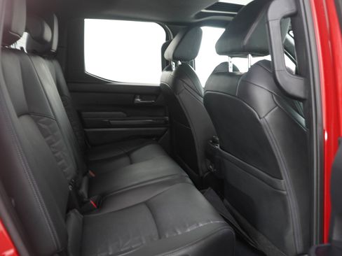 Used 2024 Toyota Tacoma TRD Sport AWD/4WD image 14