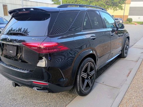 Used 2024 Mercedes-Benz GLE 450 4MATIC image 4