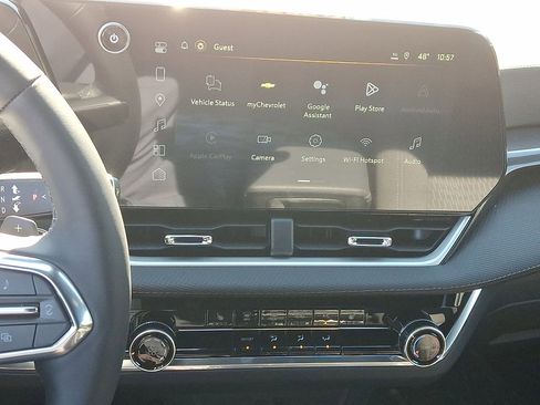 New 2026 Chevrolet Equinox LT AWD/4WD image 16