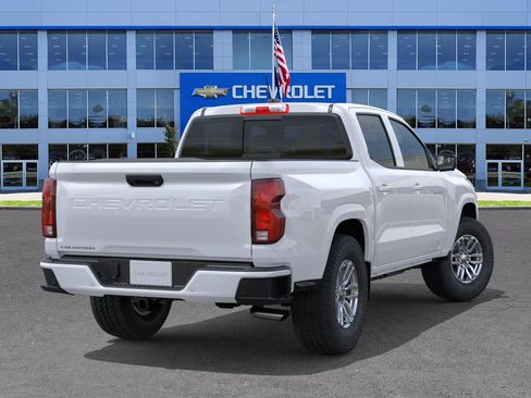 New 2026 Chevrolet Colorado LT w/ LT Convenience Package AWD/4WD image 4