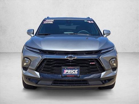Used 2024 Chevrolet Blazer RS w/ Driver Confidence II Package FWD image 2