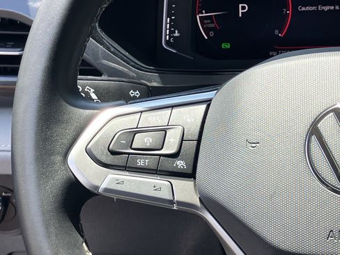 Used 2023 Volkswagen Taos SEL AWD/4WD image 21