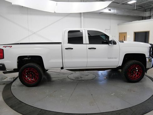 Used 2018 Chevrolet Silverado 2500 W/T w/ WT Fleet Convenience Package AWD/4WD image 8