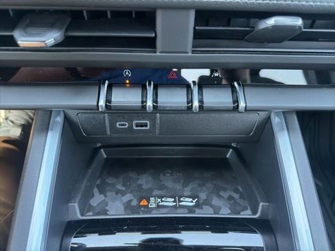 New 2026 Chevrolet Colorado LT w/ LT Convenience Package AWD/4WD image 32
