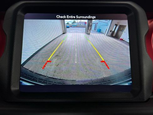 Used 2019 Jeep Wrangler Unlimited Rubicon AWD/4WD image 17