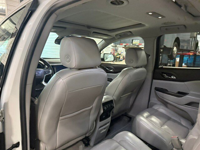 Used 2017 GMC Acadia SLT AWD/4WD image 33