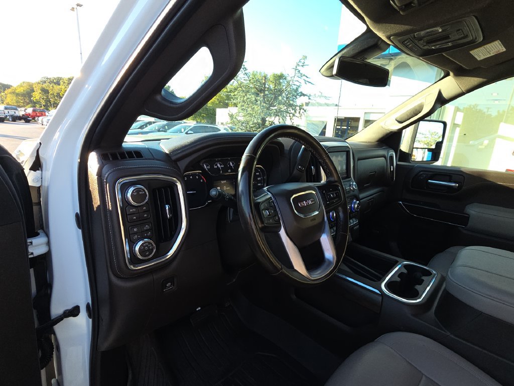 Used 2023 GMC Sierra 2500 SLT w/ SLT Preferred Package AWD/4WD image 15