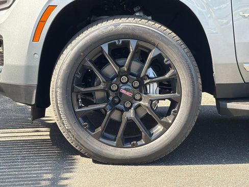 New 2026 GMC Yukon Elevation AWD/4WD image 27