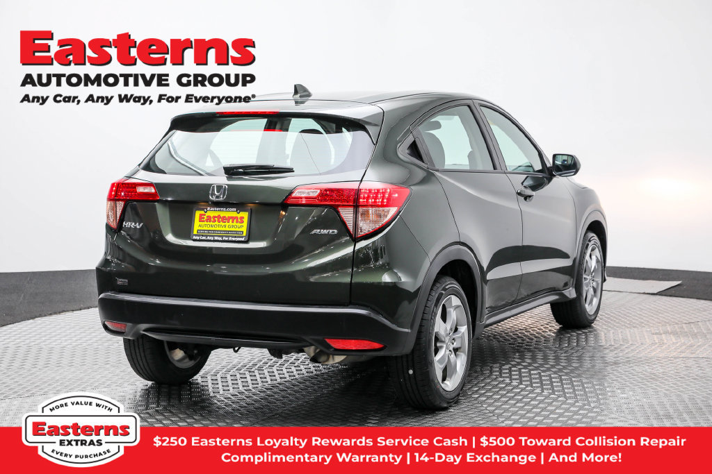 Used 2018 Honda HR-V LX image 6