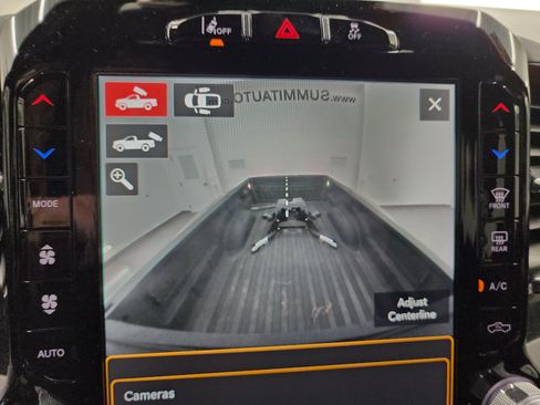 Used 2022 RAM 3500 Limited AWD/4WD image 17