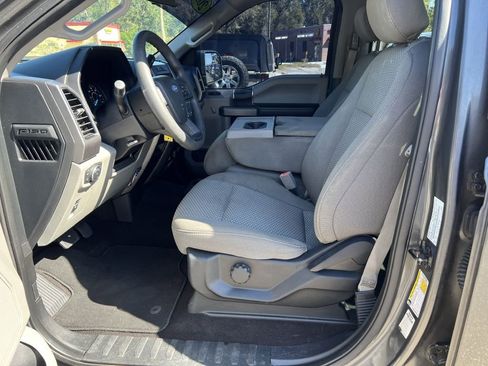Used 2019 Ford F150 XLT image 9