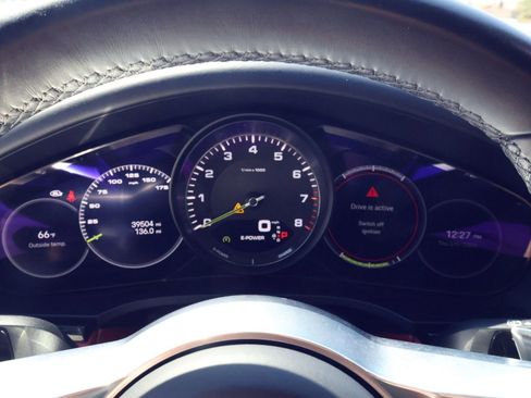 Certified 2023 Porsche Cayenne AWD/4WD image 15